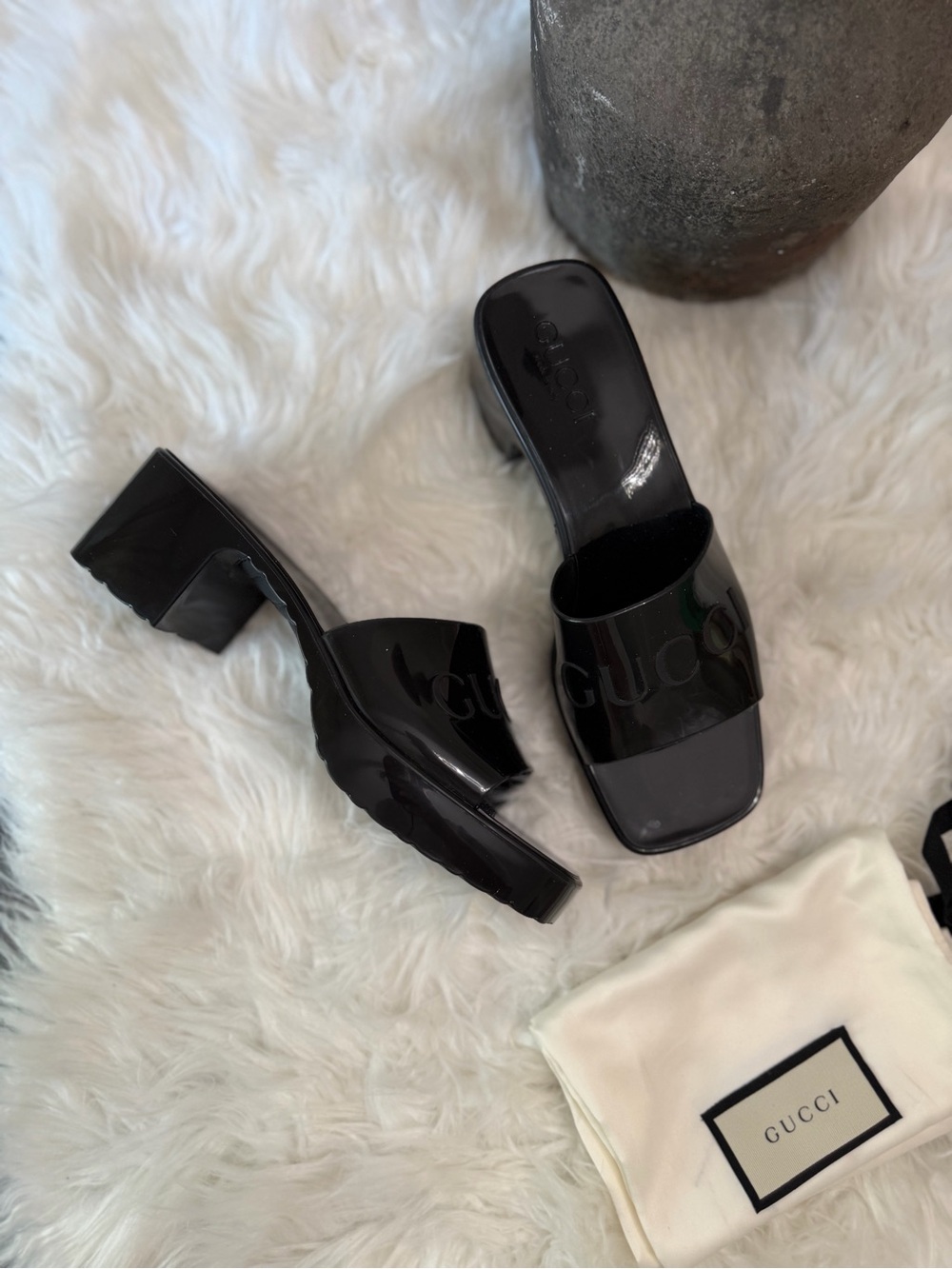 GUCCI RUBBER LOGO PLATFORM SANDALS
